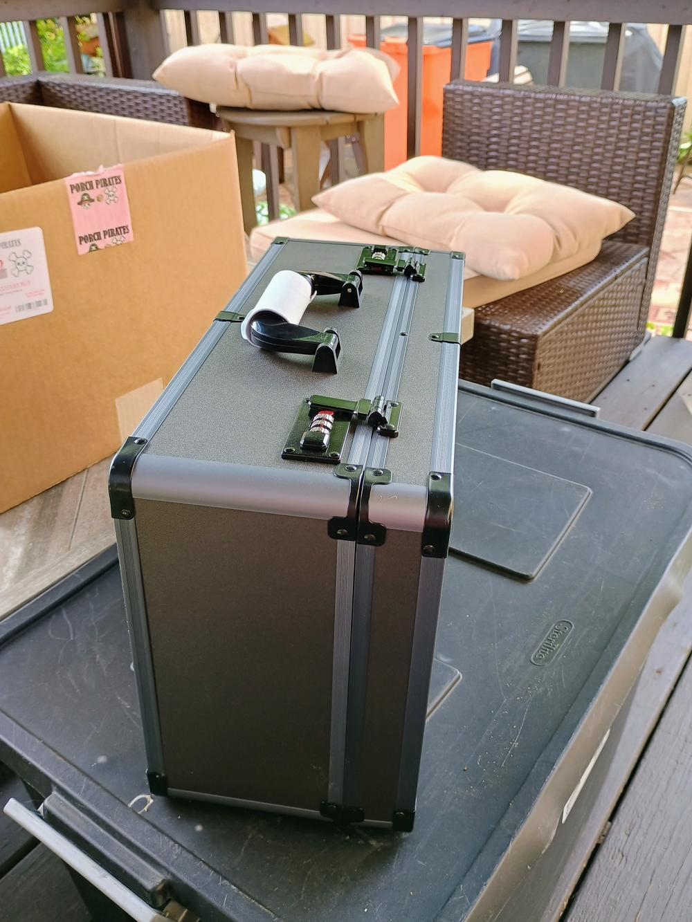 Barber/Stylist Case with Combination Locks - Picture 3 of 9
